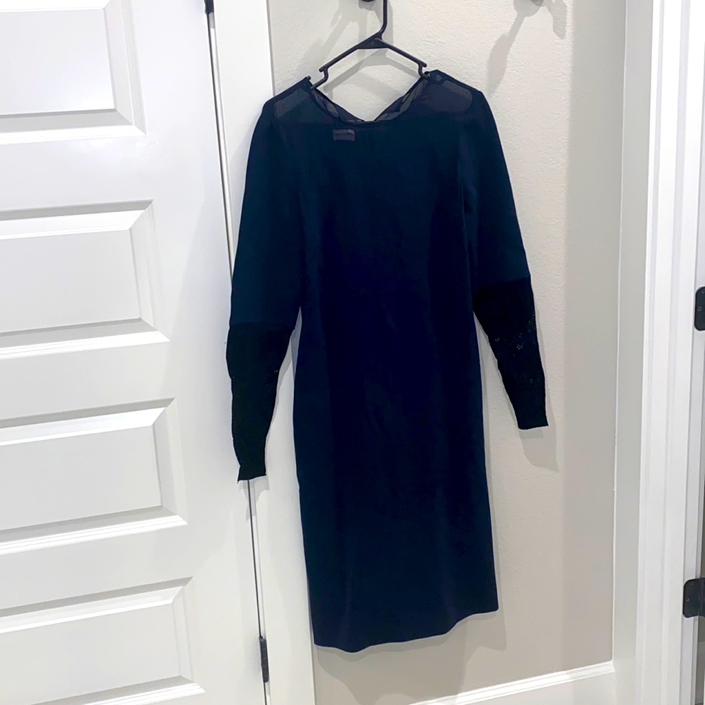 Euc Midi Philosophy Brand Fitted Midi Dress Size 6 Navy And Black